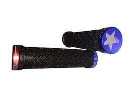 SB3 Grips Lock On Logo America Noir