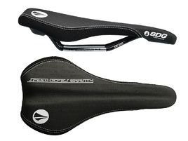SDG Selle Fly Mtn Cro-Mo - Noir / Blanc 2020