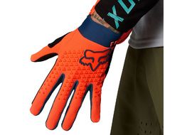 Fox Gants Defend Atomic Punch