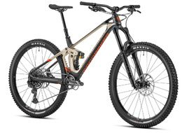 Mondraker VTT Superfoxy Carbon R 2023